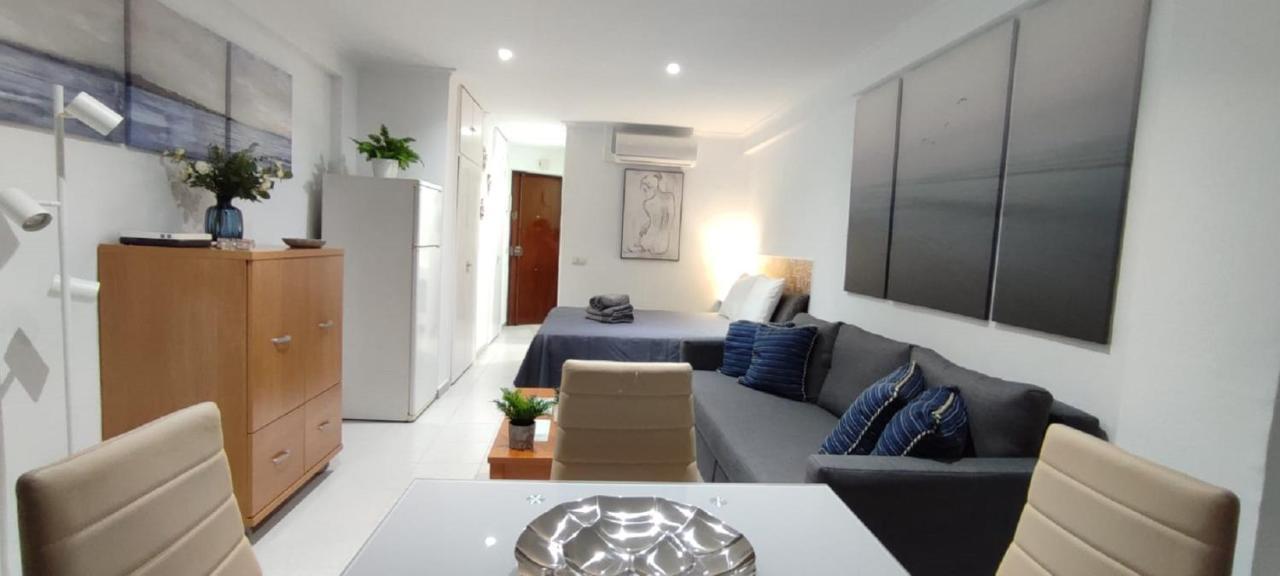 Turisstiko Playa Carvajal Apartment Fuengirola Ngoại thất bức ảnh