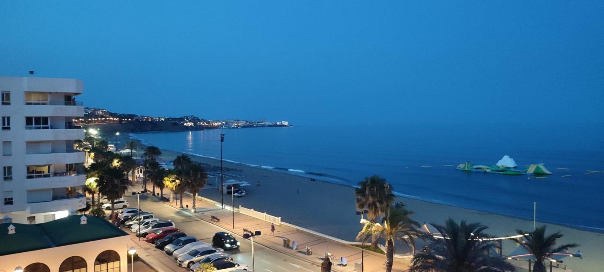 Turisstiko Playa Carvajal Apartment Fuengirola Ngoại thất bức ảnh